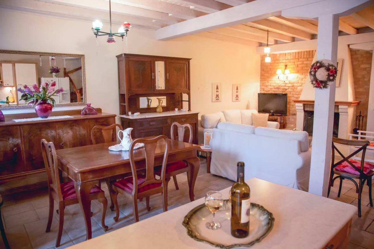 Traditional House In The Centre Of Vasiliki エクステリア 写真